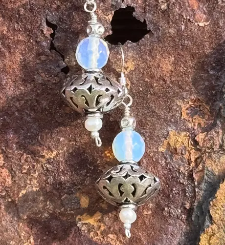 about tikas trinkets earings